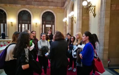 Alumnes de Turisme C.E.Prat visiten el Parlament de Catalunya